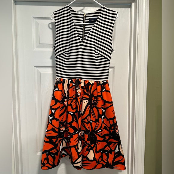 Just...Taylor Dresses & Skirts - Just Taylor sleeveless dress